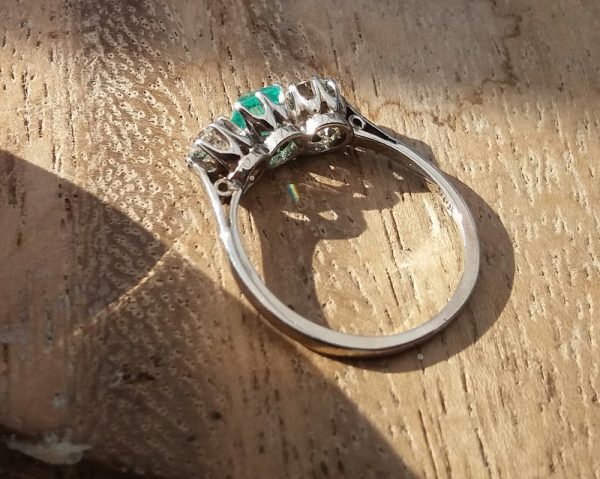 Very special Emerald and Antique diamond ring