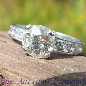 Lovely VS1 2ct old cut diamond solitaire ring