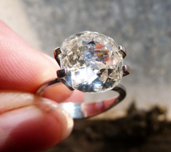 Stunning 3.36CT old cut diamond ring