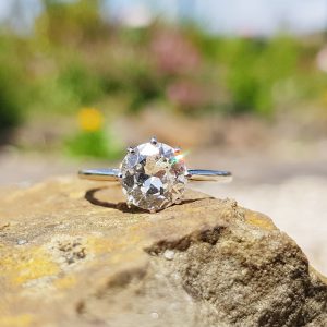 SOLD. Gorgeous! 1.30ct Old Cut solitaire. Original!