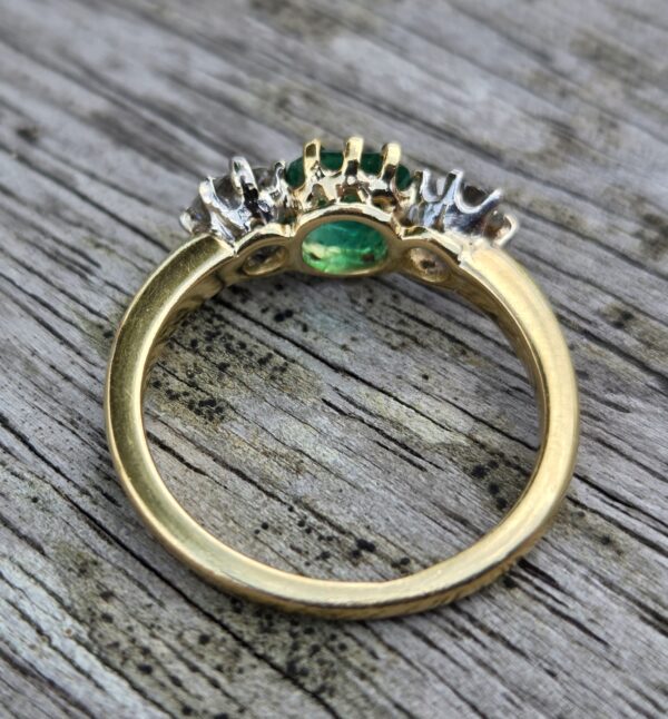 Colombian Emerald & Diamond Trilogy ring - Image 5