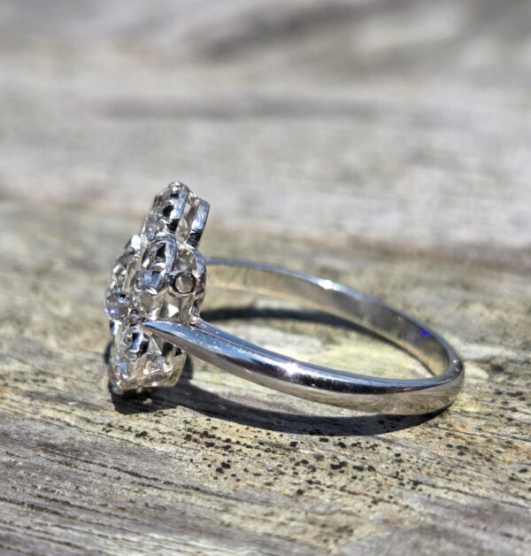 An incredible ring!! - Image 4