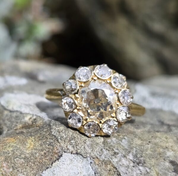 SOLD. Edwardian Cluster ring with Old Cut Diamonds - Image 8