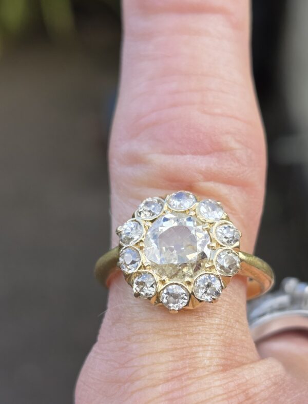 SOLD. Edwardian Cluster ring with Old Cut Diamonds - Image 4