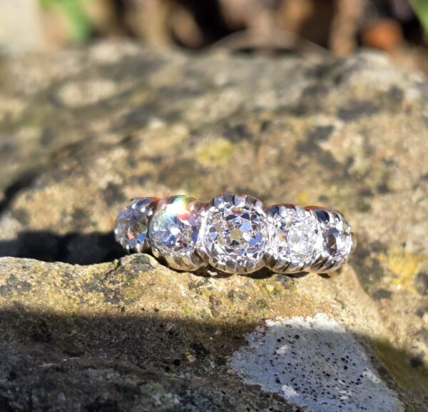 Rare 5 stone Diamond ring. - Image 6