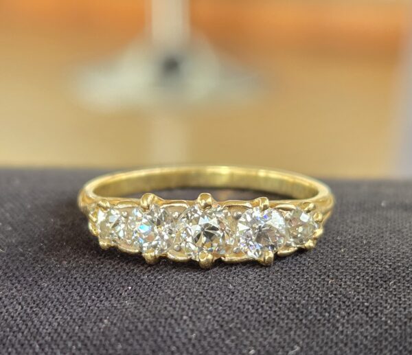 RESERVED. Top Quality! Old cut Diamond 5 stone ring - Image 4