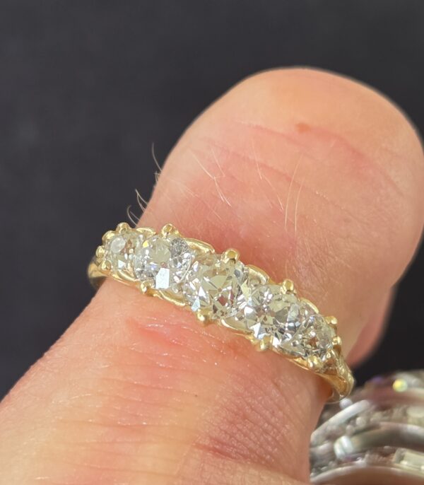 RESERVED. Top Quality! Old cut Diamond 5 stone ring - Image 9