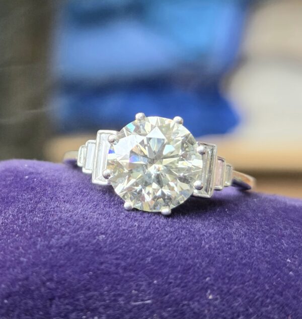Outstanding! 3.50ct Diamond Solitaire - Image 2