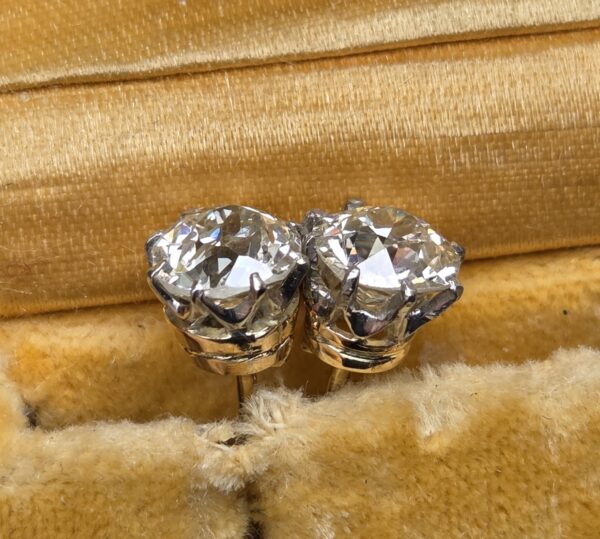 RESERVED. Rare Victorian old cut diamond stud earrings - Image 9