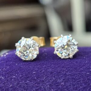 RESERVED. Rare Victorian old cut diamond stud earrings