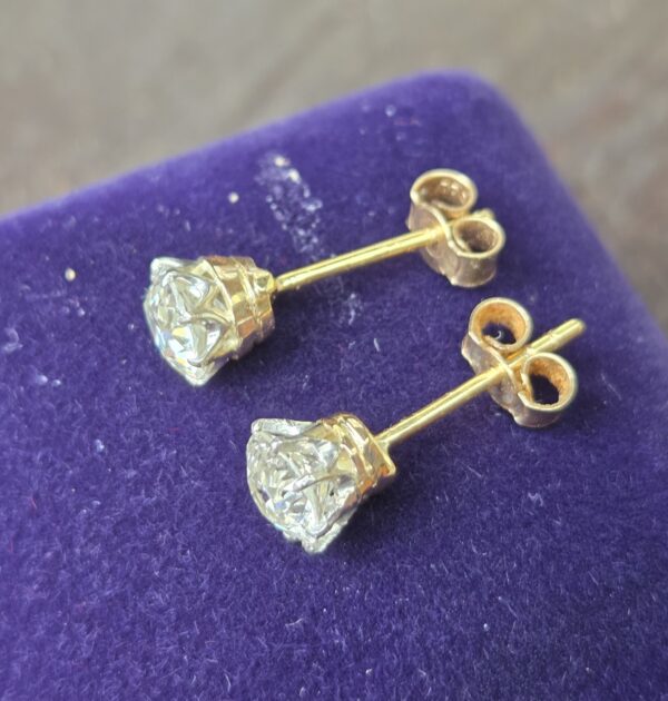 RESERVED. Rare Victorian old cut diamond stud earrings - Image 6