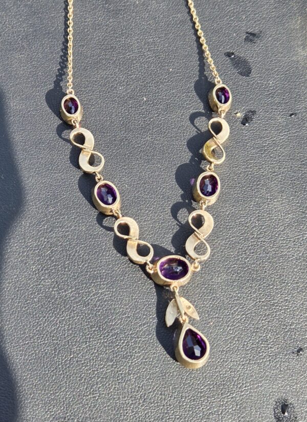 Amethyst & seed pearl necklace - Image 3