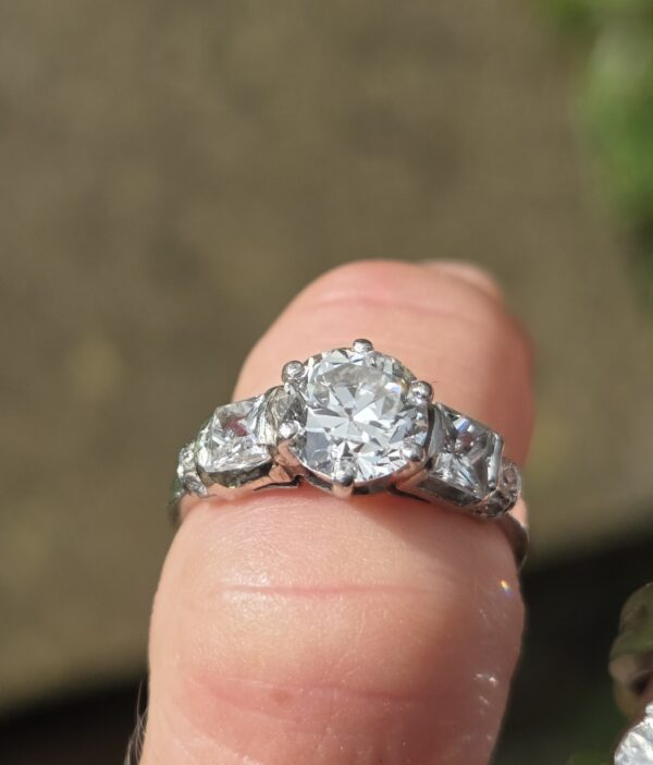 Fabulous Old cut Diamond Solitaire ring - Image 8