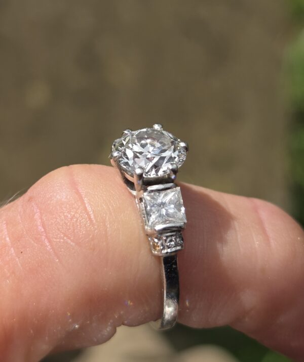 Fabulous Old cut Diamond Solitaire ring - Image 10