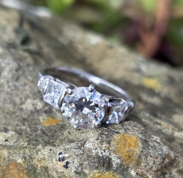 Fabulous Old cut Diamond Solitaire ring - Image 13