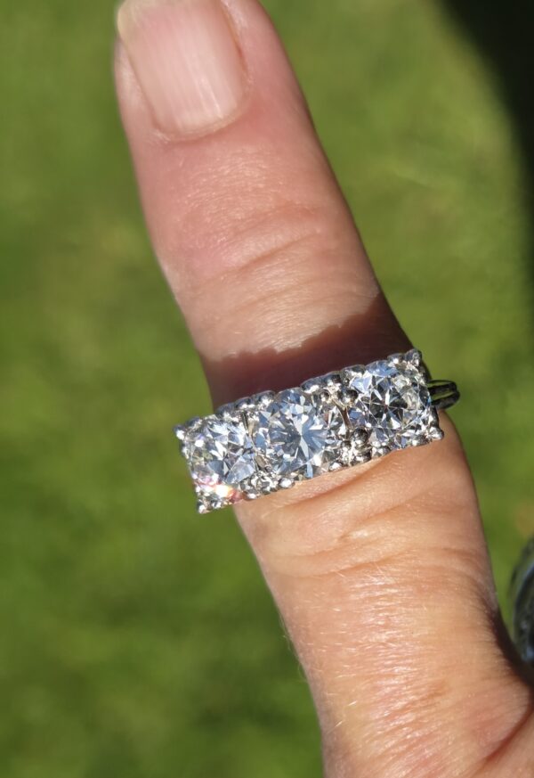 SOLD. Investment quality Trilogy ring - Image 14