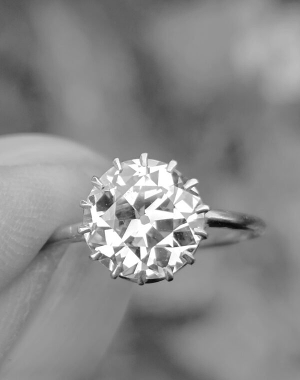 OLD EUROPEAN CUT 3ct DIAMOND. - Image 6