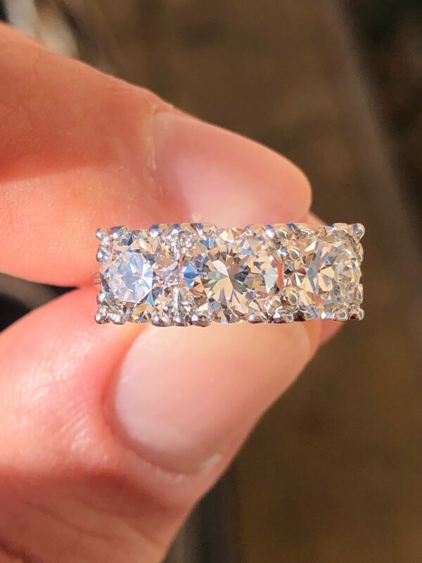 SOLD. Investment quality Trilogy ring - Image 3