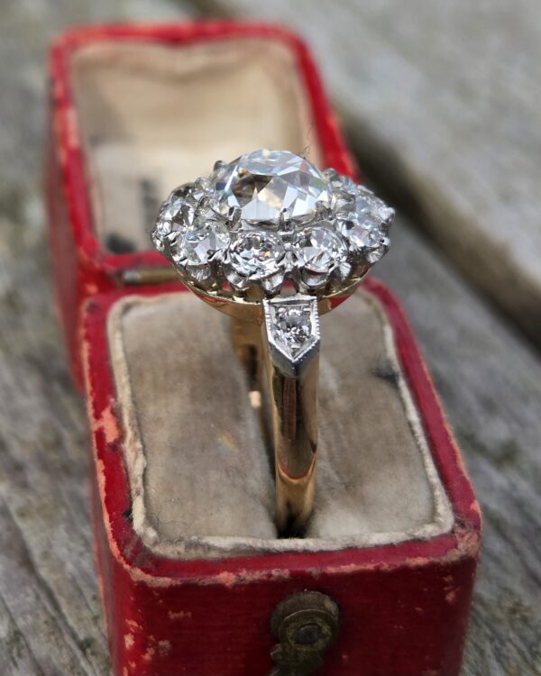 Just Incredible....A ring of a lifetime! - Image 18