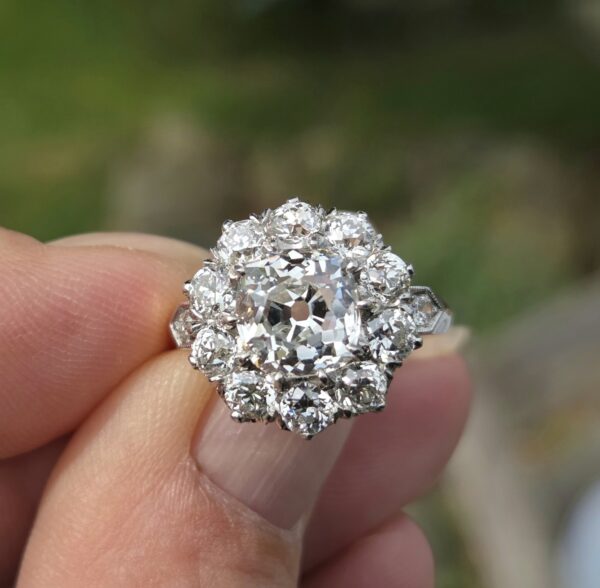 Just Incredible....A ring of a lifetime! - Image 15
