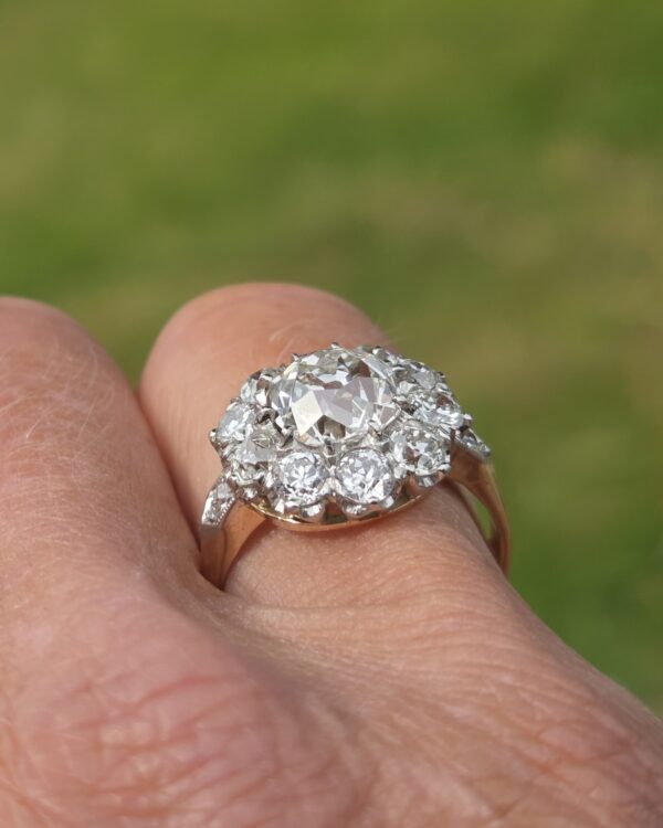 Just Incredible....A ring of a lifetime! - Image 14