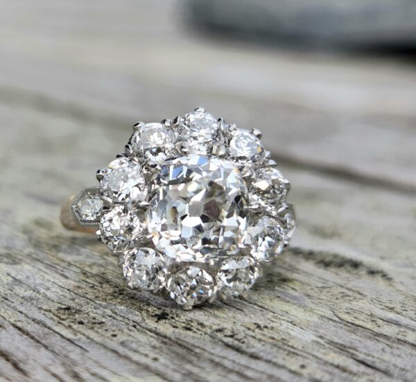 Just Incredible....A ring of a lifetime! - Image 10