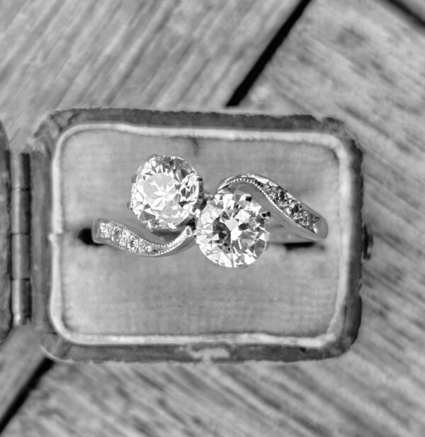 SOLD. Top Quality Old Cut Diamond 2 stone Toi et Moi! - Image 11