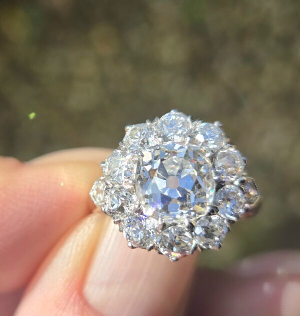 Just Incredible....A ring of a lifetime! - Image 4