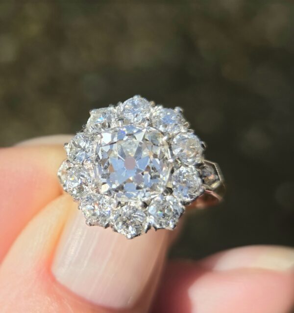 Just Incredible....A ring of a lifetime! - Image 3
