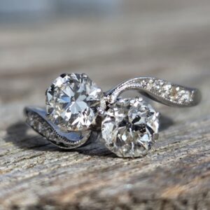 SOLD. Top Quality Old Cut Diamond 2 stone Toi et Moi!