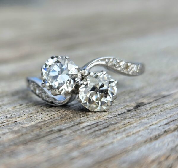 SOLD. Top Quality Old Cut Diamond 2 stone Toi et Moi! - Image 5