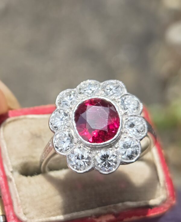 Of the highest quality! Ruby & Old cut diamond ring. - Image 5