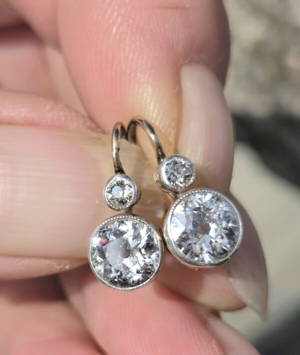 SOLD ON FACEBOOK - Image 3