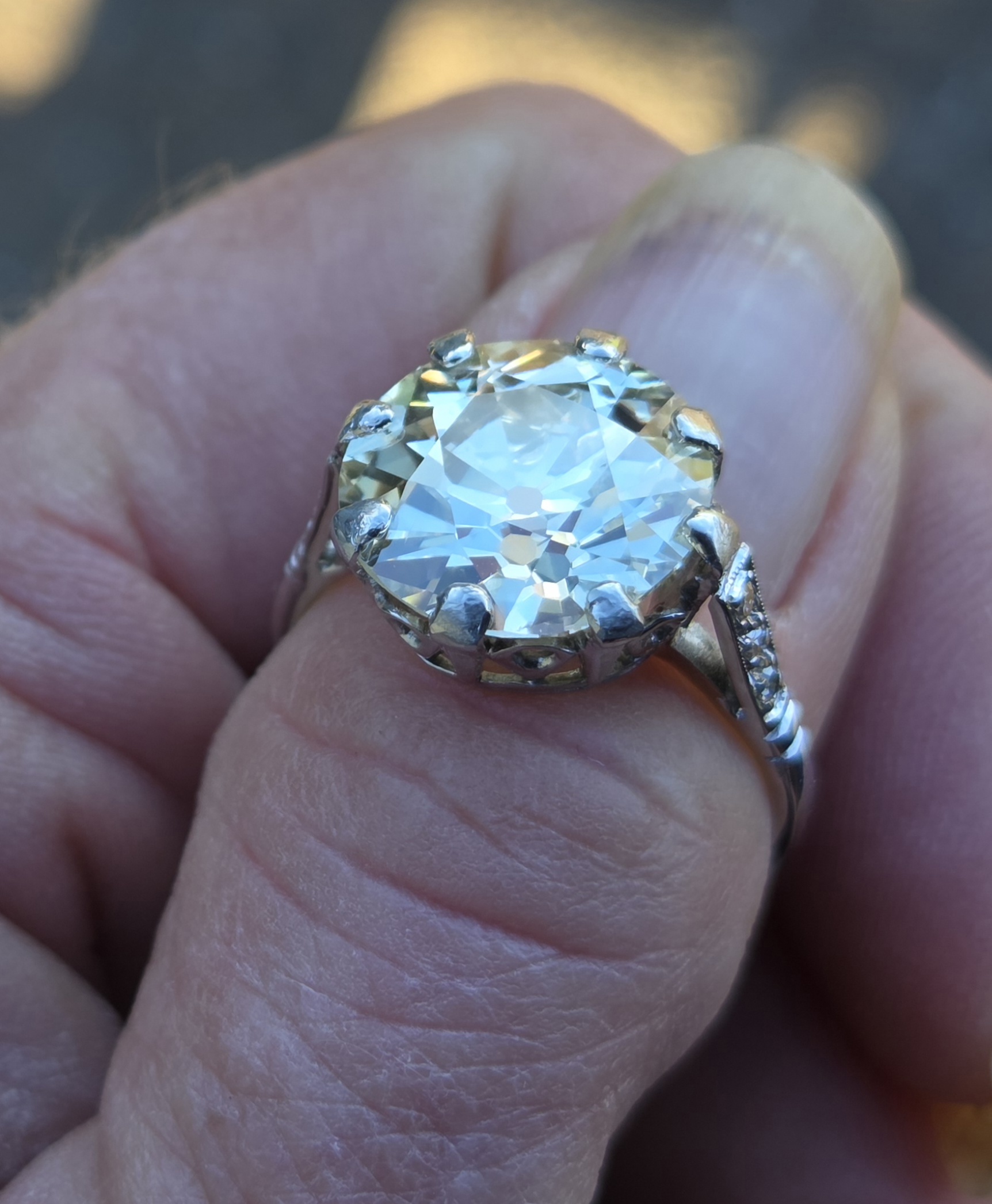 SOLD. A Ring of a lifetime! 6.40ct Old European Cut Solitaire - Image 8