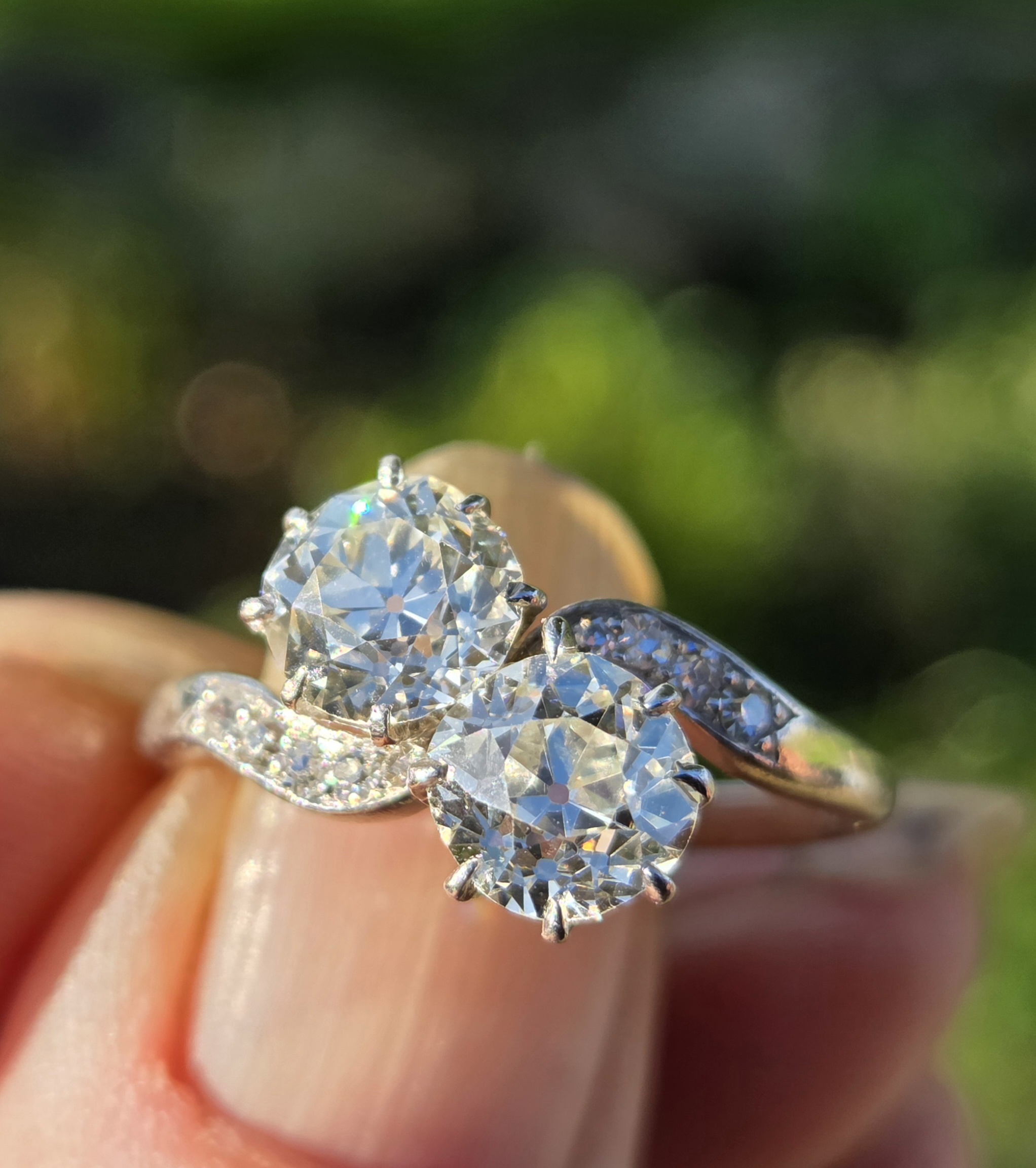 SOLD. An Exceptional Toi et Moi, 2 stone Diamond ring. - Image 7