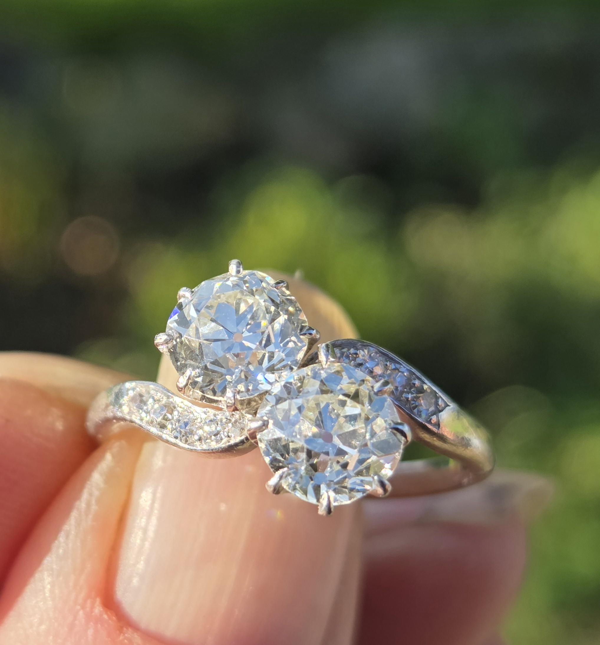 SOLD. An Exceptional Toi et Moi, 2 stone Diamond ring. - Image 8
