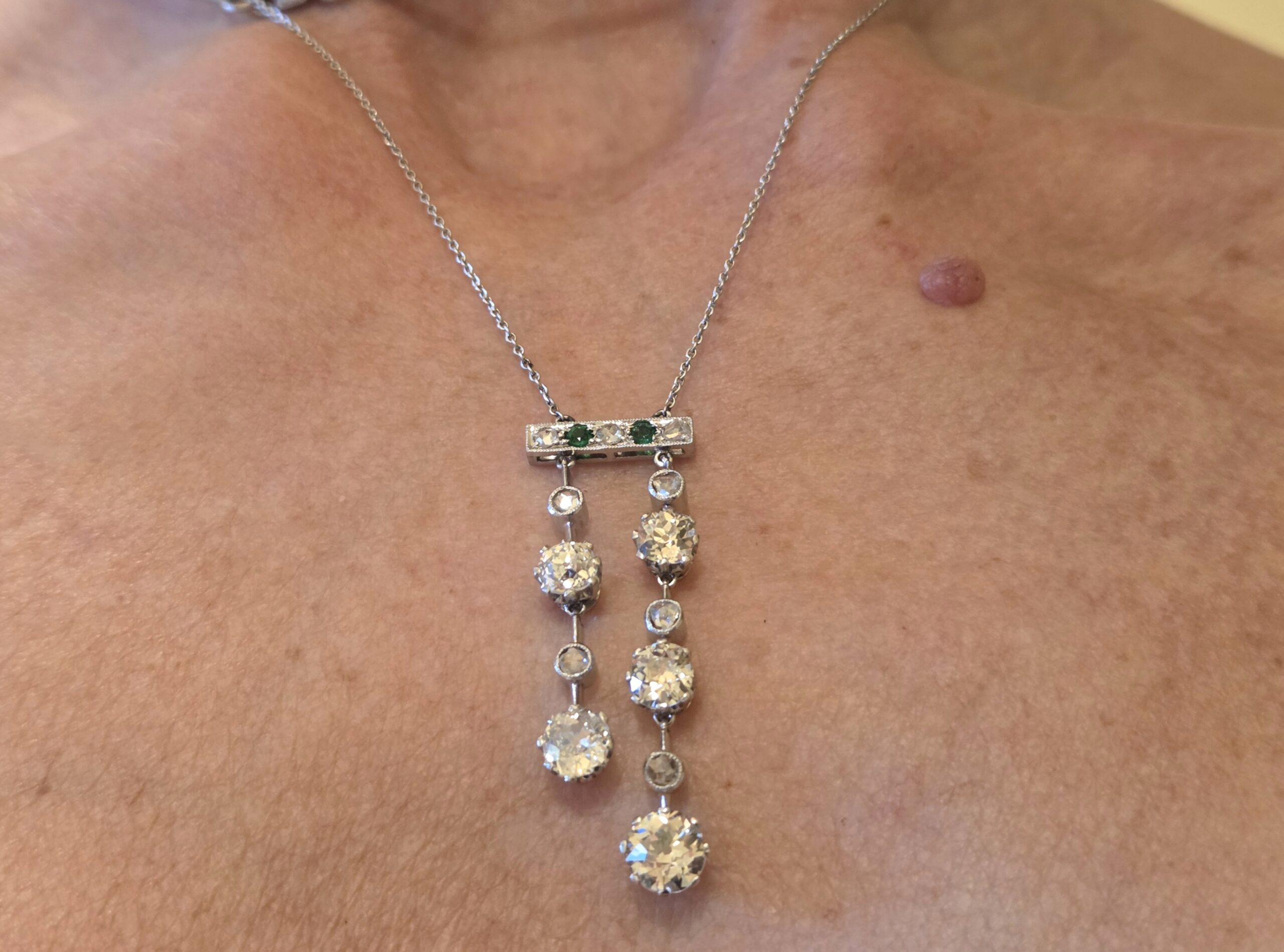 A Rare & Gorgeous necklace! - Image 4