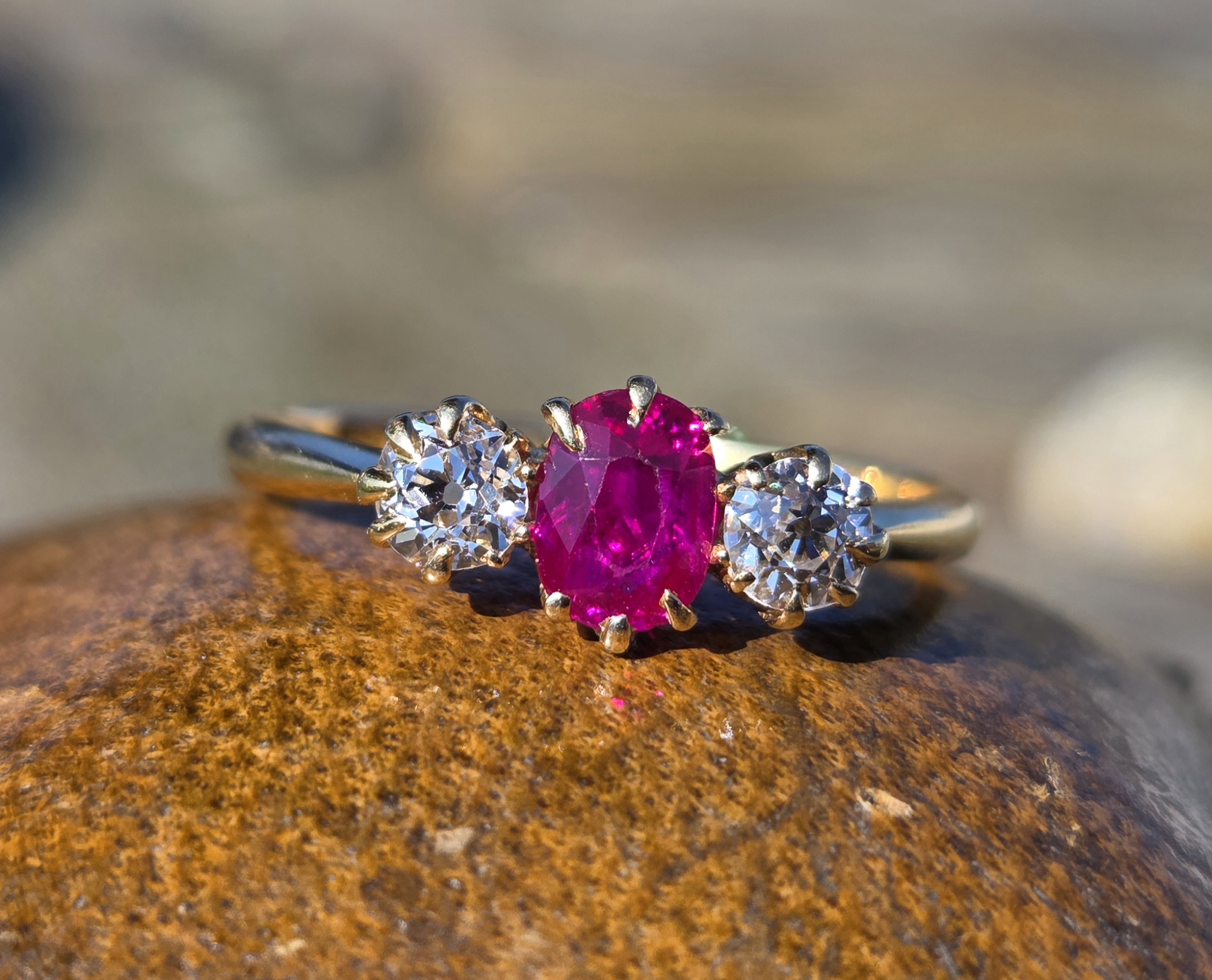 Quality!! Burma Ruby and Old Cut Diamond Trilogy ring. - Image 2