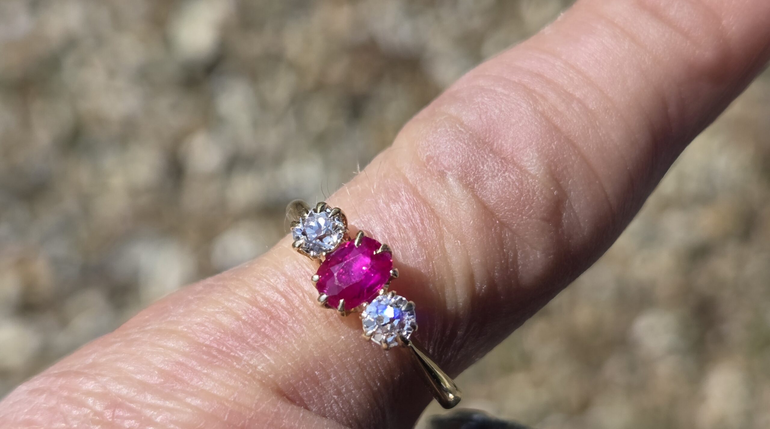 Quality!! Burma Ruby and Old Cut Diamond Trilogy ring. - Image 10