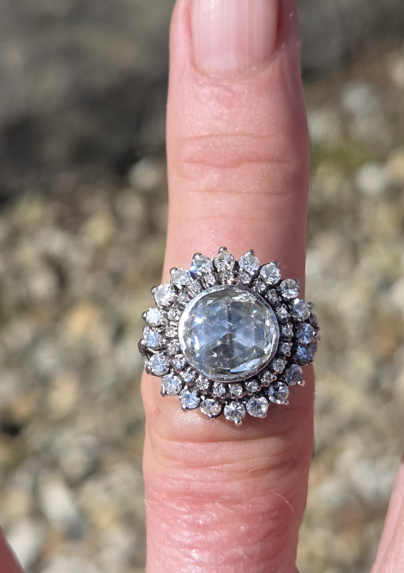 Just look at the Rose cut Diamond Cocktail cluster ring - Image 10