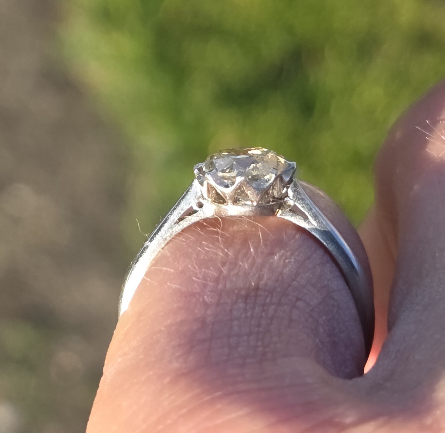 Lovely Old Mine cut Solitaire ring. - Image 3