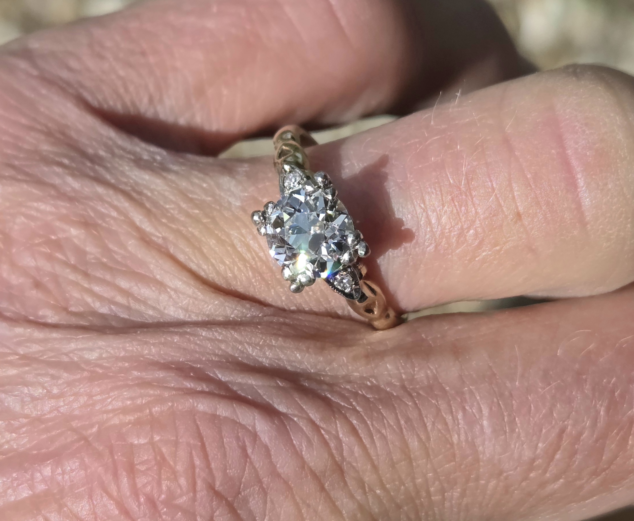 A special Old Cut Diamond Solitaire ring - Image 5