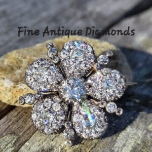 Absolutely Incredible Victorian brooch!