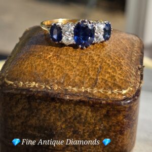 A Special Antique Ring! 💎💙