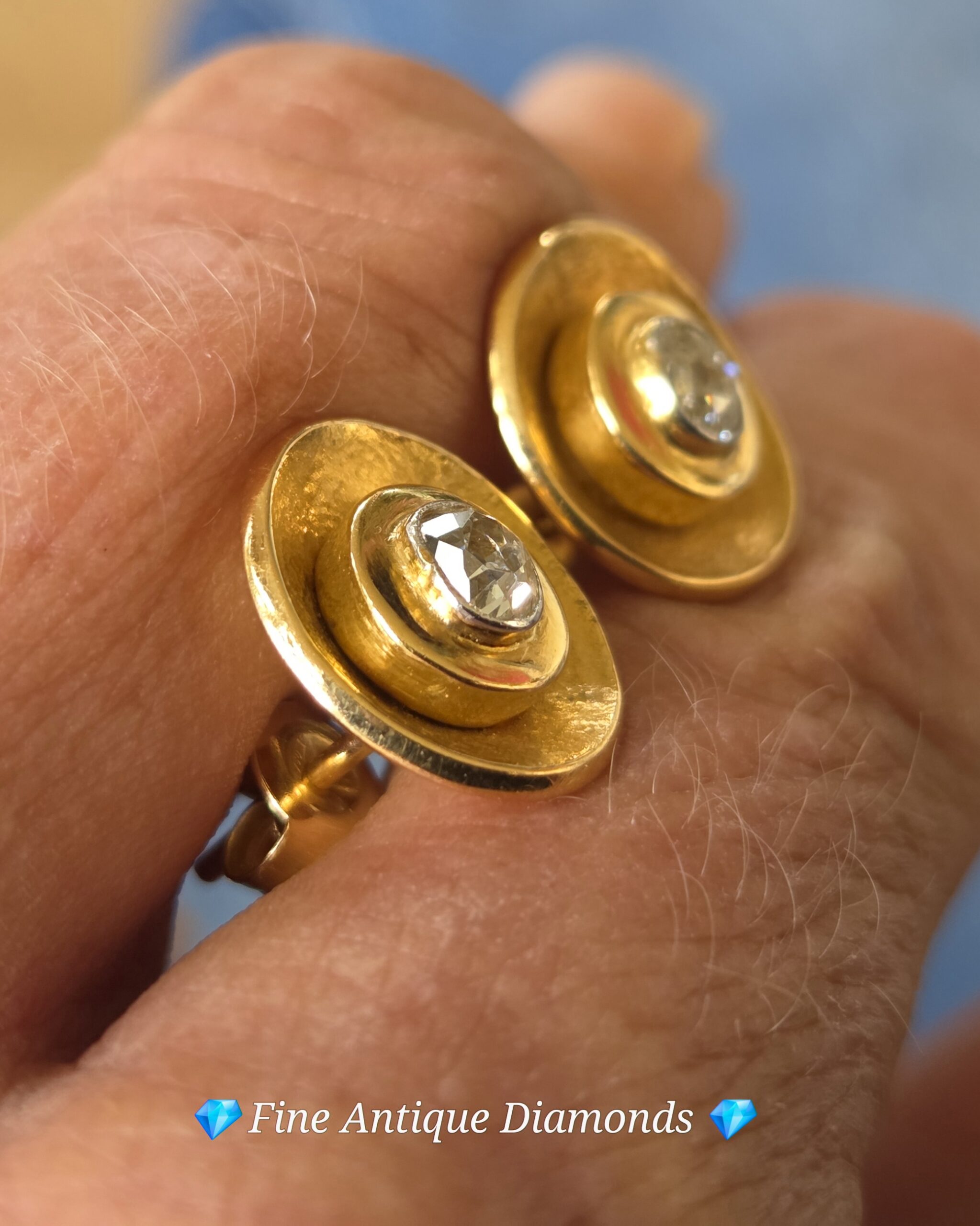 Quality Old Mine cut Stud earrings - Image 4