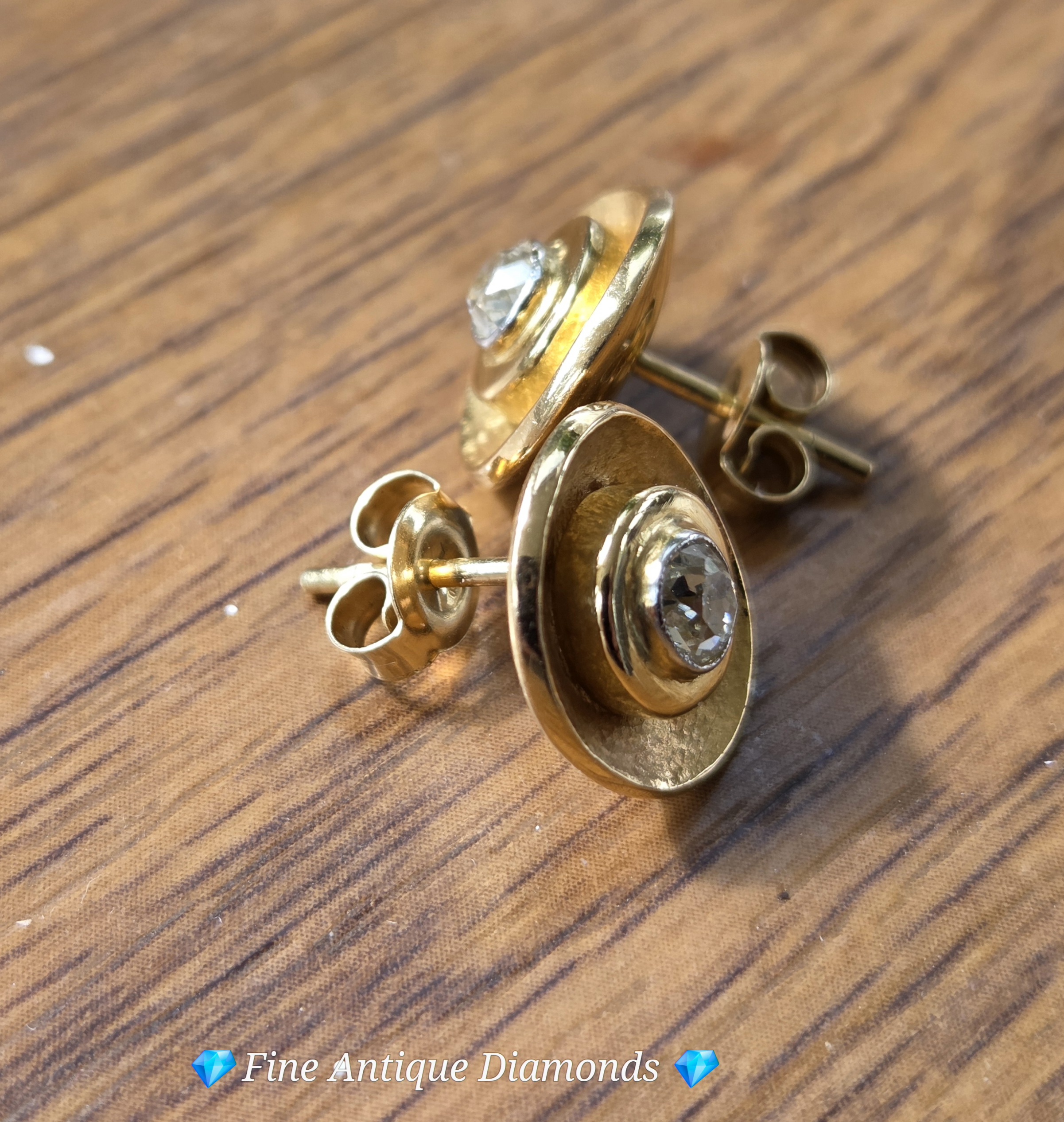 Quality Old Mine cut Stud earrings - Image 7