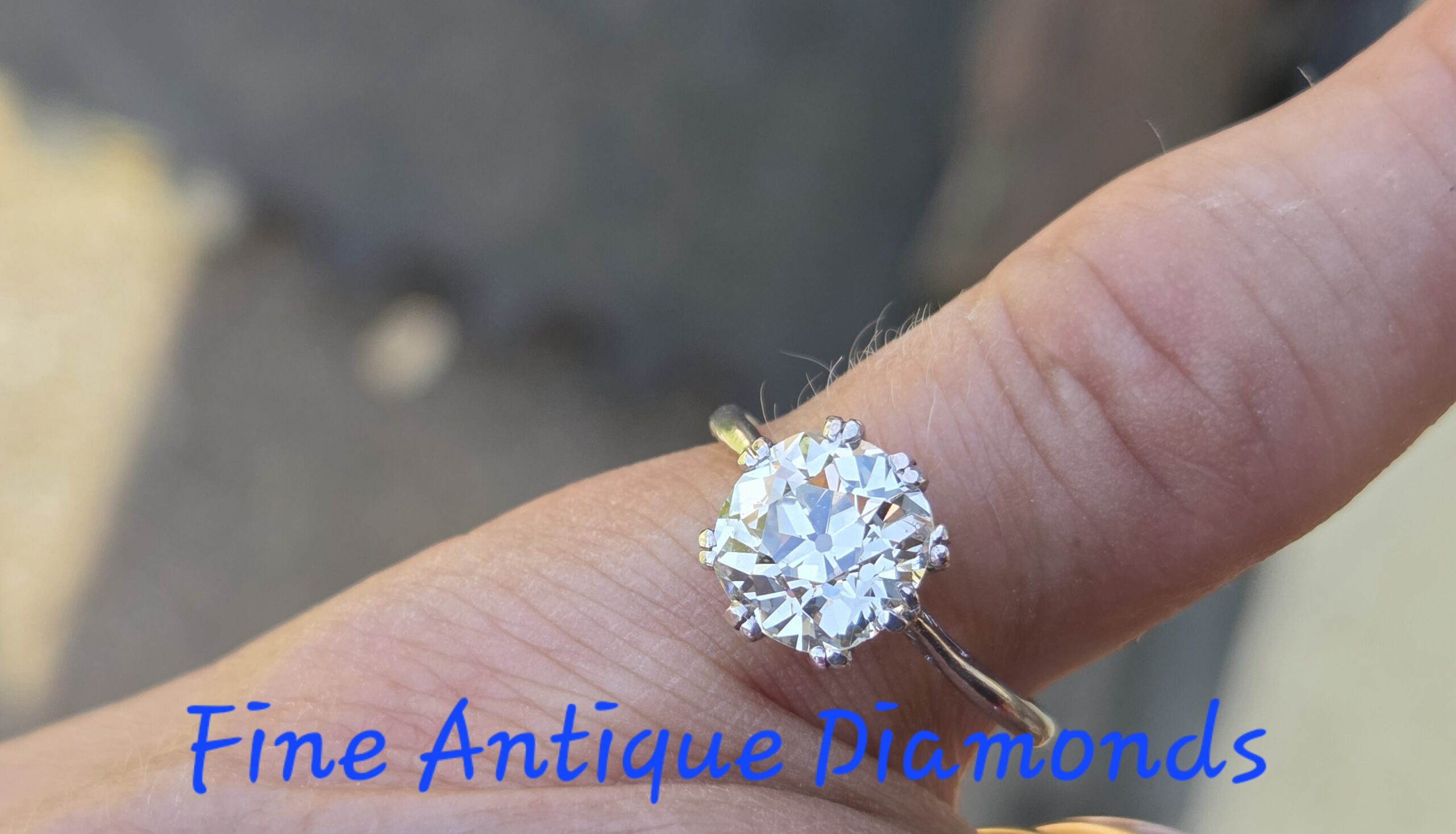 2.70ct Old Mine Cut Diamond Solitaire ring - Image 4