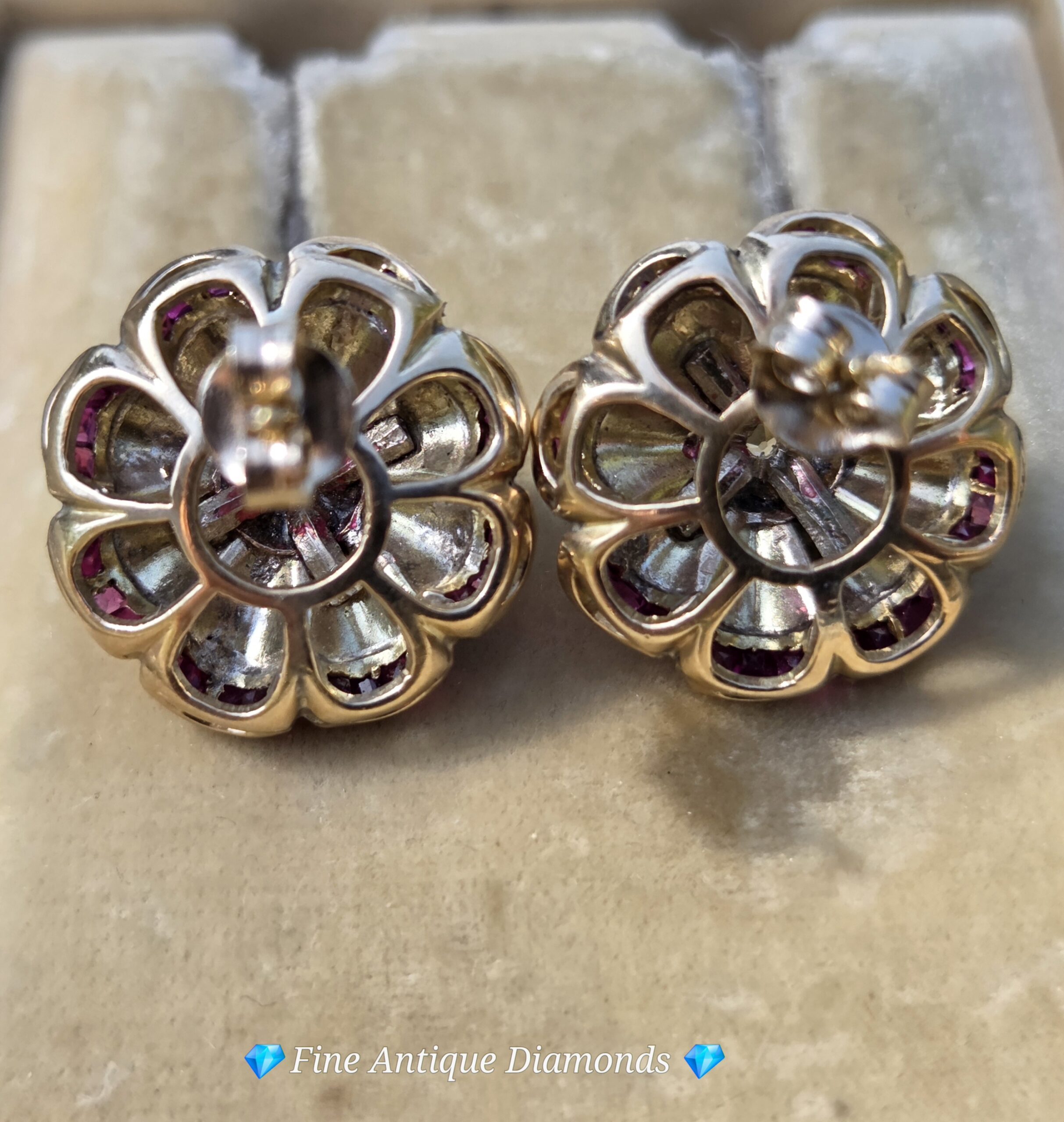 Incredible Art Deco studs - Image 13