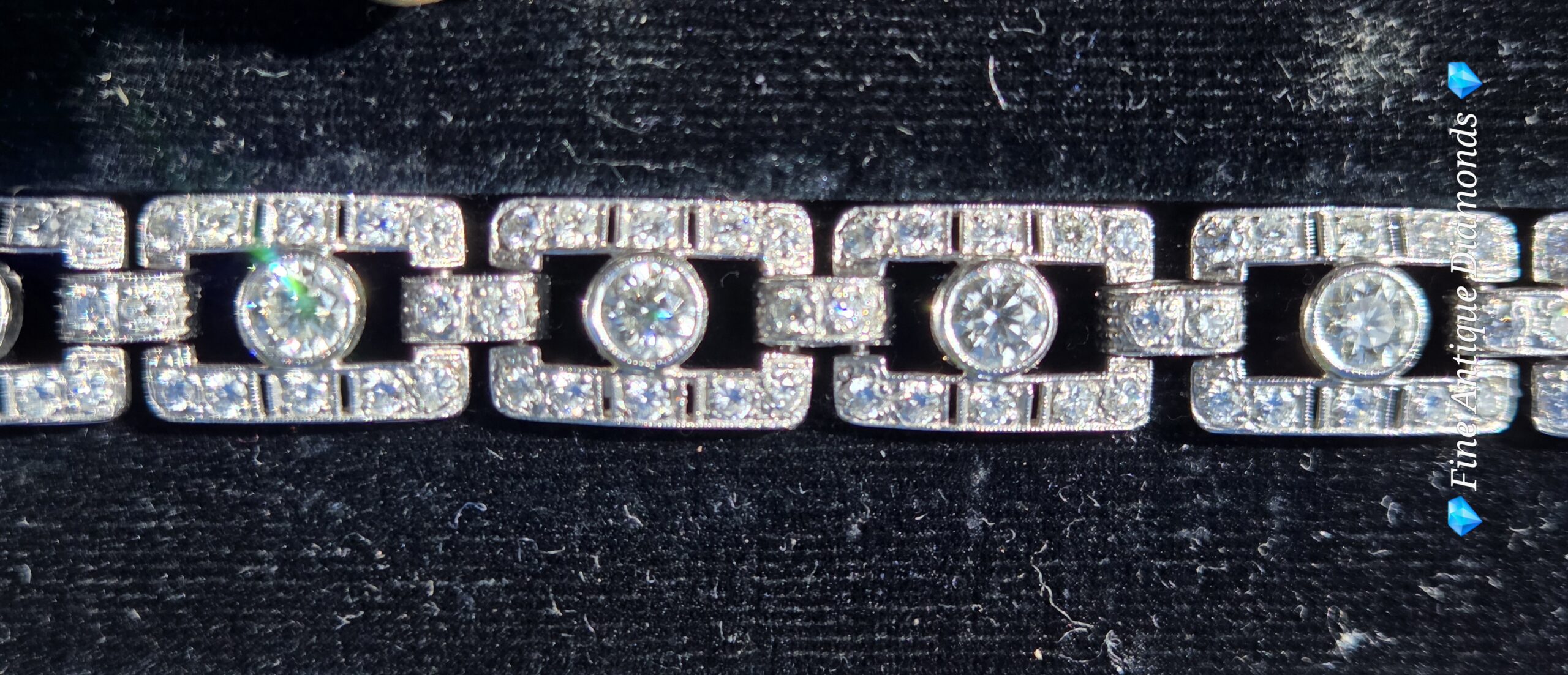 Antique Diamond bracelet. - Image 3