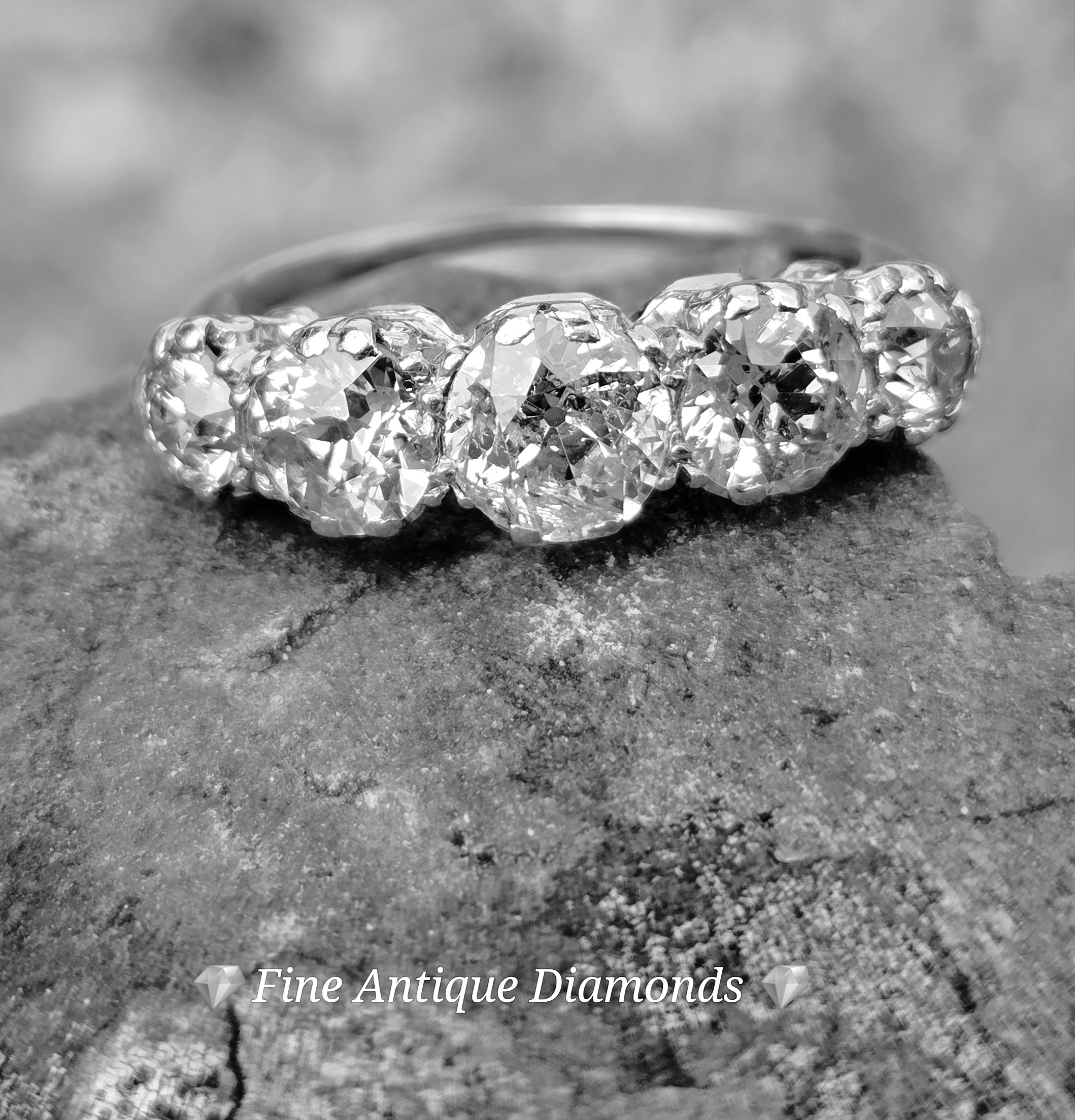 Huge Old cut diamind 5 stone/eternity ring